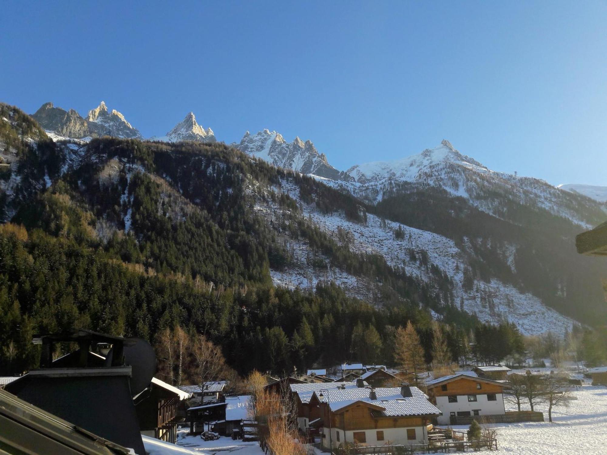 Hostel Le Chamoniard Volant Chamonix Exterior foto